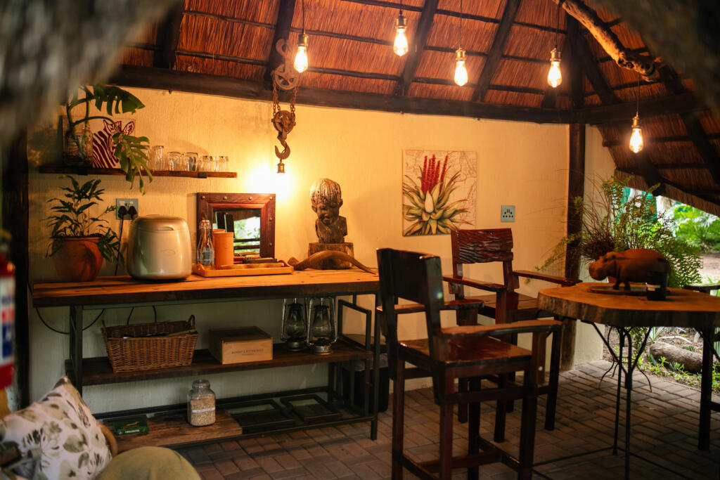Kruger National Park Holiday at Thula Moya. Phalaborwa, South Africa, Phalaborwa self-catering accommodation.